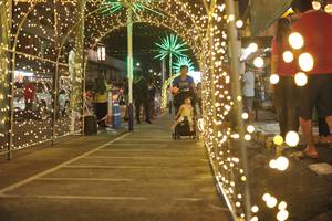 BIB: 
                            <button type="button" onclick="openModal(26274732)" class="btn btn-primary btn-sm float-right btn-popup" data-toggle="modal" data-target=".modal-high-quality">
                        <i class="fas fa-shopping-cart"></i> Add to Cart
                    </button>
                                            <button type="button" onclick="isThisMe(26274732, true)" class="btn btn-success btn-sm float-right btn-popup btn-isme hidden" data-toggle="tooltip" data-placement="bottom" title="นี่คือรูปของคุณใช่ไหม คลิกที่นี่เพื่อเอาเข้าอัลบั้ม">
                        <i class="fas fa-plus"></i> Add to album
                    </button>
                    <button type="button" onclick="isThisMe(26274732, false)" class="btn btn-warning btn-sm float-right btn-popup btn-isnotme hidden">
                        <i class="fas fa-ban"></i> Remove from album
                    </button>